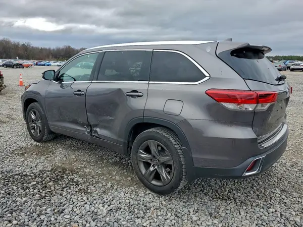 5TDDZRFH2JS839557 2018 TOYOTA HIGHLANDER - Image 2