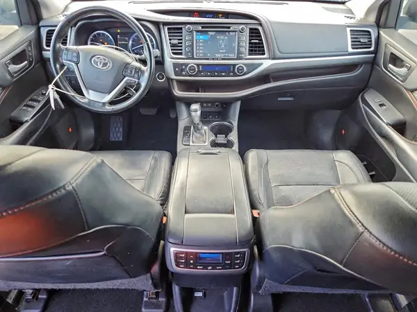 5TDDZRFH2JS849344 2018 TOYOTA HIGHLANDER - Image 8