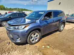 5TDDZRFH2JS857637 2018 TOYOTA HIGHLANDER