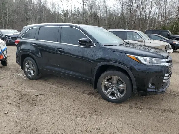 5TDDZRFH2JS864510 2018 TOYOTA HIGHLANDER - Image 1