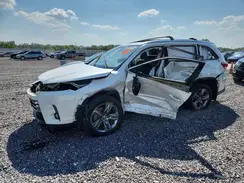 5TDDZRFH2JS869089 2018 TOYOTA HIGHLANDER