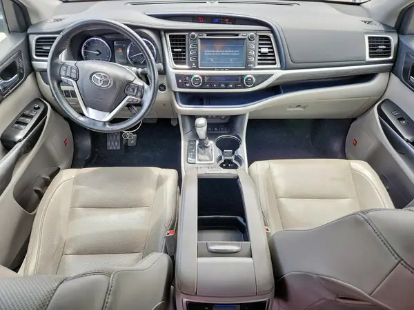 5TDDZRFH2JS870498 2018 TOYOTA HIGHLANDER - Image 8