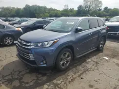 5TDDZRFH2JS877371 2018 TOYOTA HIGHLANDER