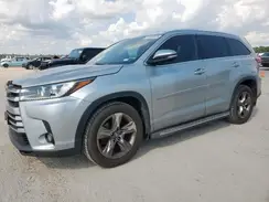 5TDDZRFH2JS885518 2018 TOYOTA HIGHLANDER