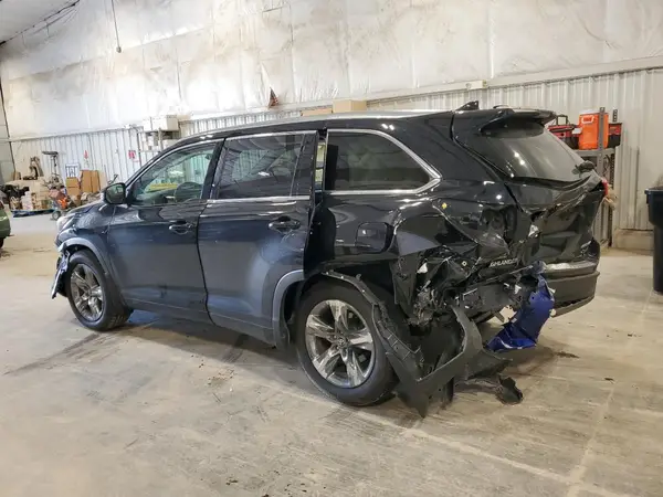 5TDDZRFH2JS894056 2018 TOYOTA HIGHLANDER - Image 2