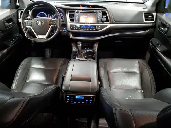 5TDDZRFH2JS894056 2018 TOYOTA HIGHLANDER - Image 8