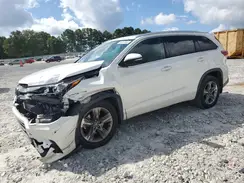 5TDDZRFH2JS905752 2018 TOYOTA HIGHLANDER