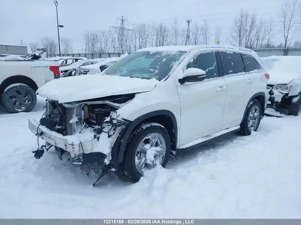 5TDDZRFH2KS701177 2019 TOYOTA HIGHLANDER - Image 2