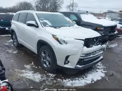 5TDDZRFH2KS746197 2019 TOYOTA HIGHLANDER