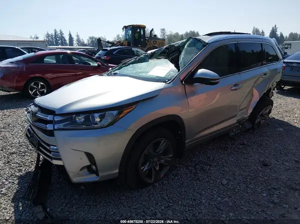 5TDDZRFH2KS920267 2019 TOYOTA HIGHLANDER - Image 2