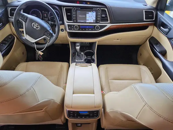 5TDDZRFH2KS929941 2019 TOYOTA HIGHLANDER - Image 8