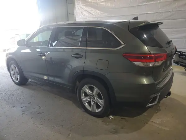 5TDDZRFH2KS932435 2019 TOYOTA HIGHLANDER - Image 2