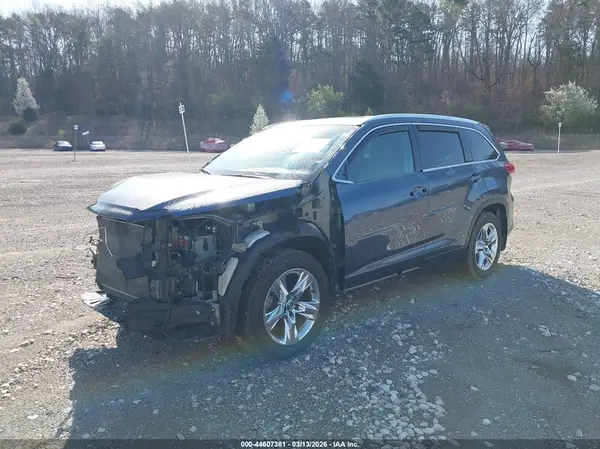 5TDDZRFH2KS937859 2019 TOYOTA HIGHLANDER - Image 2
