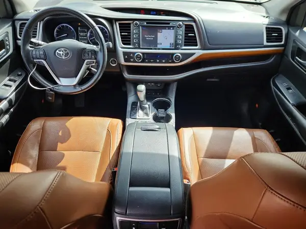 5TDDZRFH2KS941281 2019 TOYOTA HIGHLANDER - Image 8