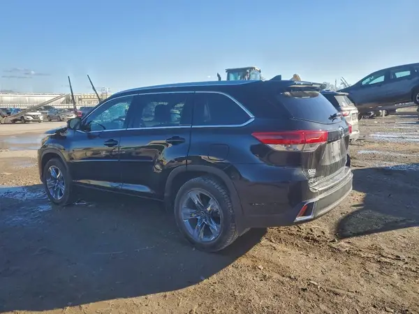 5TDDZRFH2KS955214 2019 TOYOTA HIGHLANDER - Image 2