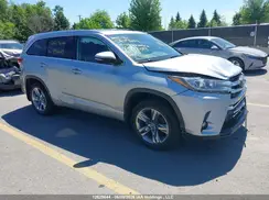 5TDDZRFH2KS992229 2019 TOYOTA HIGHLANDER