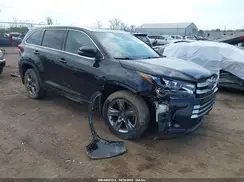 5TDDZRFH2KS993865 2019 TOYOTA HIGHLANDER