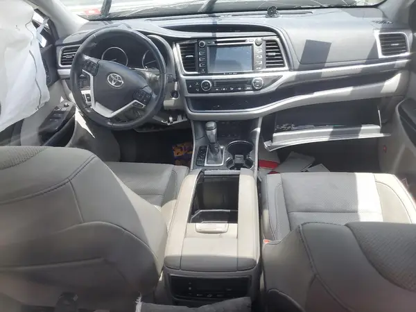 5TDDZRFH2KS997804 2019 TOYOTA HIGHLANDER - Image 8