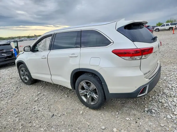 5TDDZRFH3HS365564 2017 TOYOTA HIGHLANDER - Image 2
