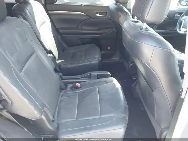 5TDDZRFH3HS366004 2017 TOYOTA HIGHLANDER - Image 8