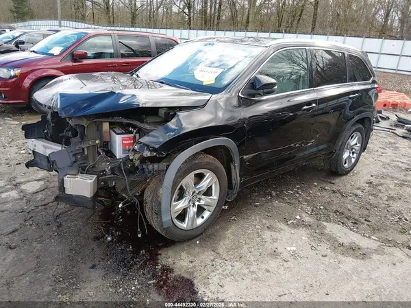 5TDDZRFH3HS377388 2017 TOYOTA HIGHLANDER - Image 2
