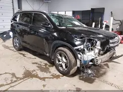 5TDDZRFH3HS431837 2017 TOYOTA HIGHLANDER