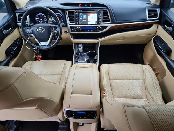 5TDDZRFH3HS446435 2017 TOYOTA HIGHLANDER - Image 8