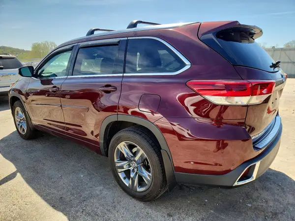 5TDDZRFH3HS453238 2017 TOYOTA HIGHLANDER - Image 2