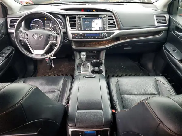 5TDDZRFH3HS469035 2017 TOYOTA HIGHLANDER - Image 8