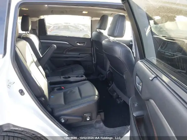 5TDDZRFH3HS478317 2017 TOYOTA HIGHLANDER - Image 8