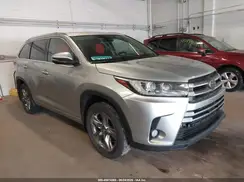 5TDDZRFH3HS484506 2017 TOYOTA HIGHLANDER
