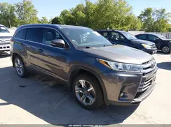5TDDZRFH3JS488433 2018 TOYOTA HIGHLANDER