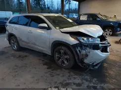 5TDDZRFH3JS806230 2018 TOYOTA HIGHLANDER