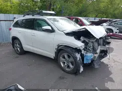 5TDDZRFH3JS817308 2018 TOYOTA HIGHLANDER