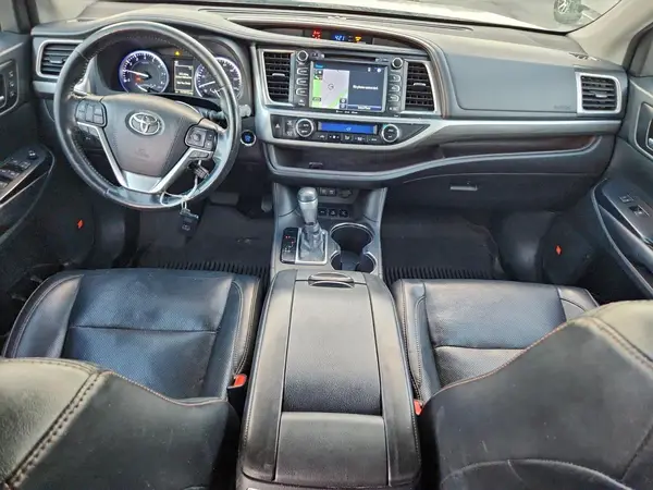 5TDDZRFH3JS838367 2018 TOYOTA HIGHLANDER - Image 8