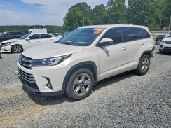5TDDZRFH3JS882353 2018 TOYOTA HIGHLANDER
