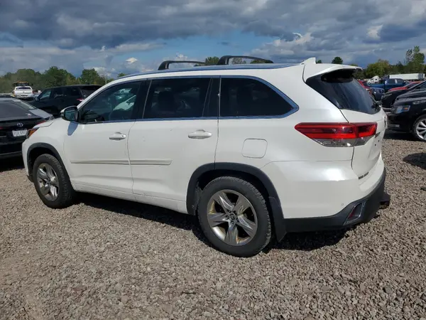 5TDDZRFH3JS887570 2018 TOYOTA HIGHLANDER - Image 2