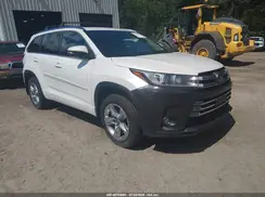5TDDZRFH3JS894325 2018 TOYOTA HIGHLANDER