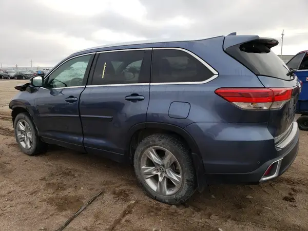 5TDDZRFH3JS902441 2018 TOYOTA HIGHLANDER - Image 2
