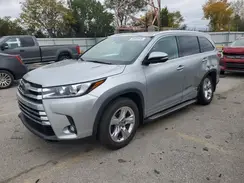 5TDDZRFH3KS702757 2019 TOYOTA HIGHLANDER