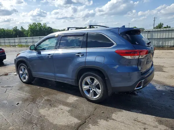 5TDDZRFH3KS737024 2019 TOYOTA HIGHLANDER - Image 2