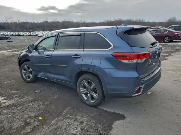 5TDDZRFH3KS745172 2019 TOYOTA HIGHLANDER - Image 2