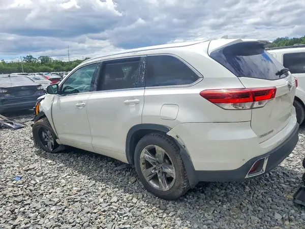 5TDDZRFH3KS915739 2019 TOYOTA HIGHLANDER - Image 2