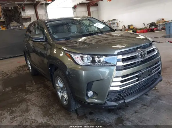 5TDDZRFH3KS917491 2019 TOYOTA HIGHLANDER