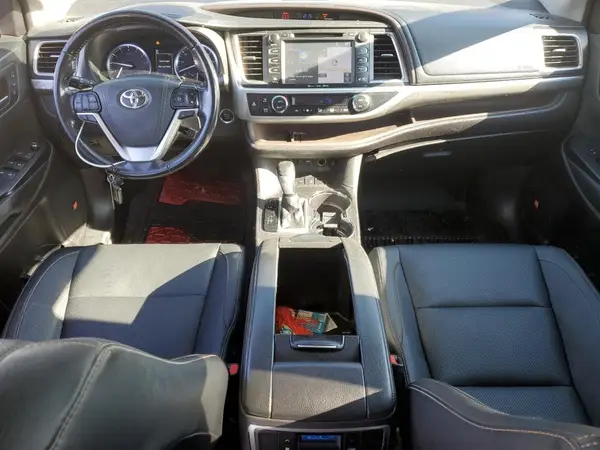 5TDDZRFH3KS936445 2019 TOYOTA HIGHLANDER - Image 8