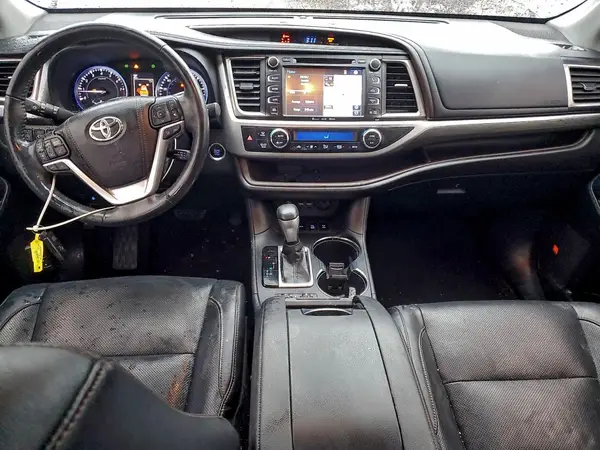 5TDDZRFH3KS944920 2019 TOYOTA HIGHLANDER - Image 8