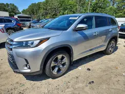 5TDDZRFH3KS946568 2019 TOYOTA HIGHLANDER