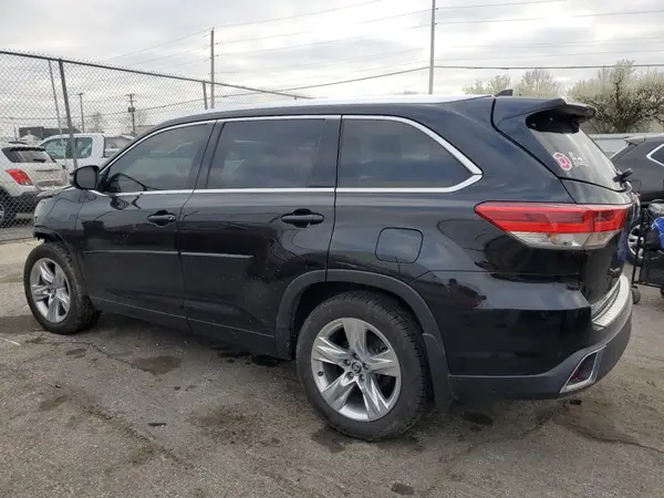 5TDDZRFH3KS968859 2019 TOYOTA HIGHLANDER - Image 2