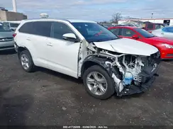 5TDDZRFH3KS970241 2019 TOYOTA HIGHLANDER
