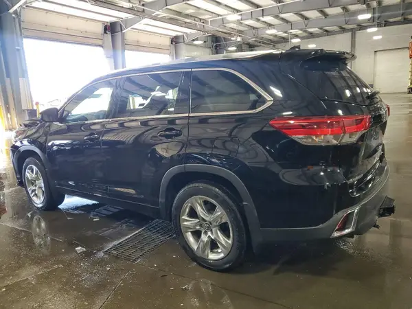 5TDDZRFH3KS984432 2019 TOYOTA HIGHLANDER - Image 2